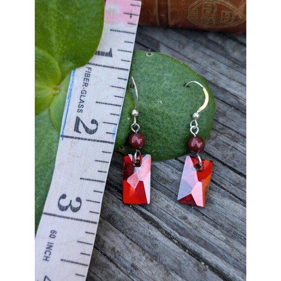 Vintage Red Jewel Dangle Earrings - Picture 7 of 10